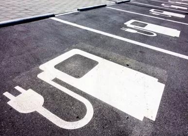 Detaljhandelsförsäljningen av nya energipassagerarfordon i augusti var 529 000 enheter, en årlig ökning på 111,2%.